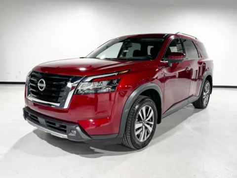 Red 2022 Nissan Pathfinder SL for sale in Charlotte, NC