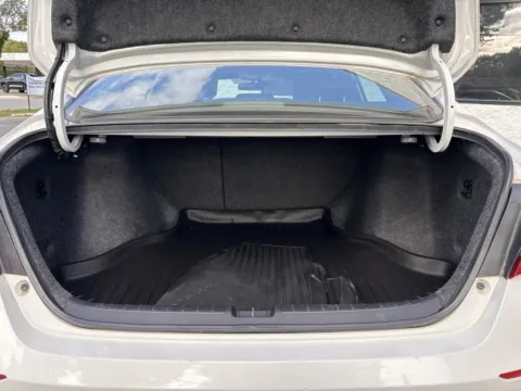 More photos of 2021 Honda Accord Sport 2.0T at Dream Work Automotive, NC