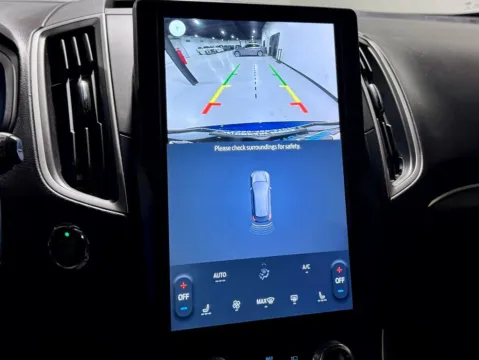 More photos of 2022 Ford Edge ST Line at Dream Work Automotive, NC