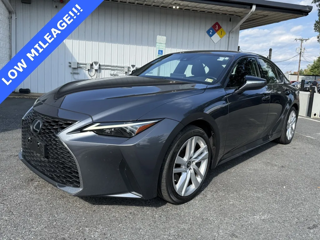 2021 Lexus IS 300