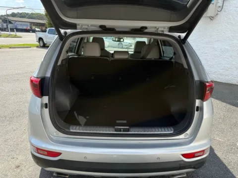 More photos of 2017 Kia Sportage SX at Dream Work Automotive, NC