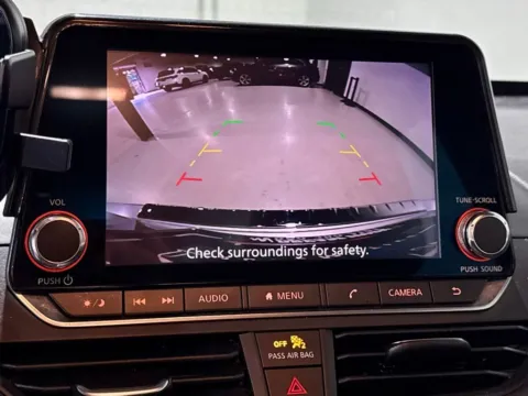 More photos of 2019 Nissan Altima 2.5 SR at Dream Work Automotive, NC