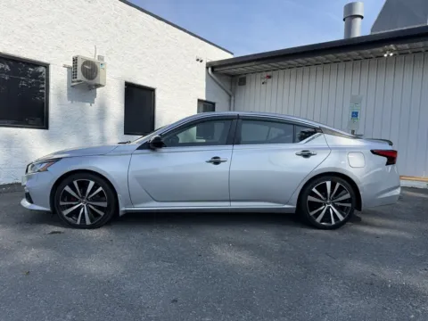 Photos of 2019 Nissan Altima 2.5 SR for sale in Charlotte, NC at Dream Work Automotive