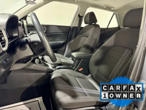 Photos of 2024 Hyundai Venue SEL for sale in Charlotte, NC at Dream Work Automotive