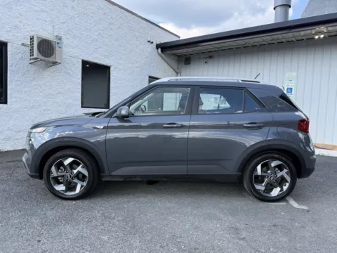Photos of 2024 Hyundai Venue SEL for sale in Charlotte, NC at Dream Work Automotive