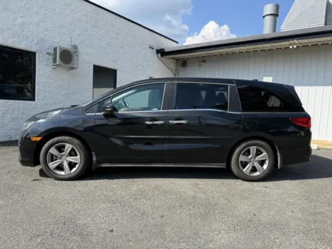 Photos of 2018 Honda Odyssey EX-L for sale in Charlotte, NC at Dream Work Automotive