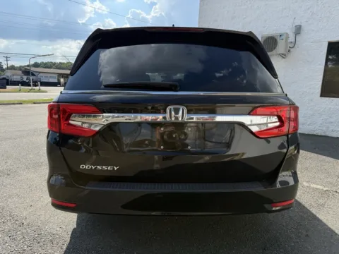 More photos of 2018 Honda Odyssey EX-L at Dream Work Automotive, NC