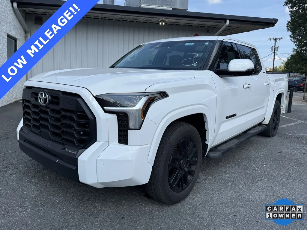 White 2022 Toyota Tundra SR5 for sale in Charlotte, NC