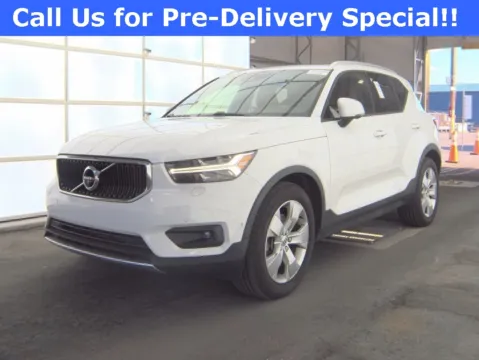White 2019 Volvo XC40 Momentum for sale in Charlotte, NC