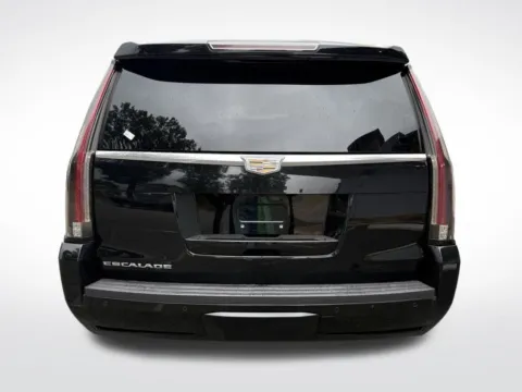 More photos of 2016 Cadillac Escalade Platinum Edition at Dream Work Automotive, NC