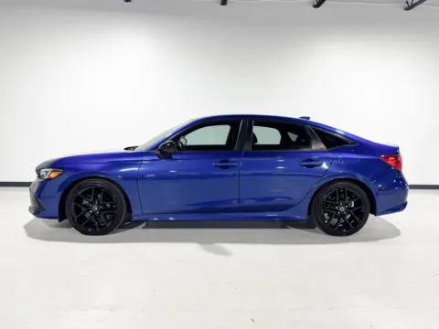 More photos of 2022 Honda Civic Sport at Dream Work Automotive, NC