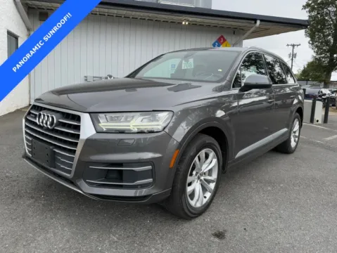 Gray 2019 Audi Q7 55 Premium Plus for sale in Charlotte, NC