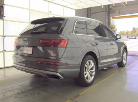 More photos of 2019 Audi Q7 55 Premium Plus at Dream Work Automotive, NC