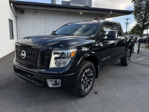 Black 2018 Nissan Titan PRO-4X for sale in Charlotte, NC
