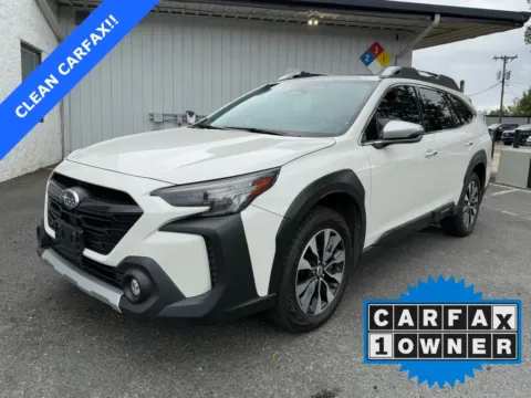 White 2023 Subaru Outback Touring XT for sale in Charlotte, NC