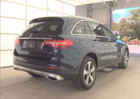 More photos of 2019 Mercedes-Benz GLC 300 at Dream Work Automotive, NC