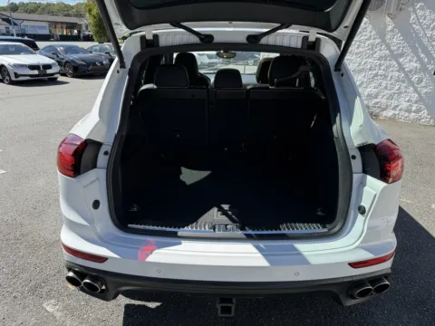 More photos of 2016 Porsche Cayenne S at Dream Work Automotive, NC