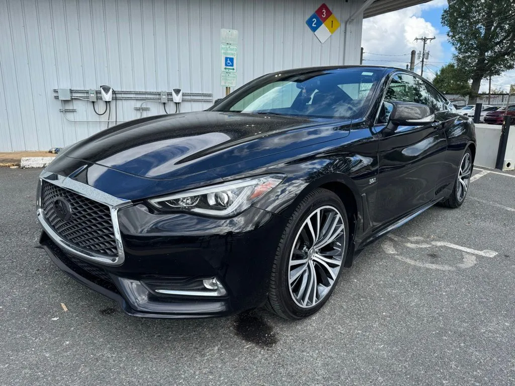 2019 INFINITI Q60 3.0t LUXE