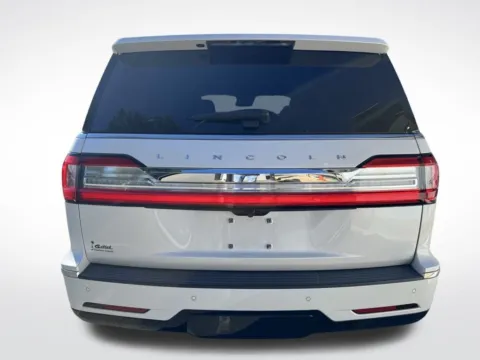 More photos of 2019 Lincoln Navigator Reserve at Dream Work Automotive, NC