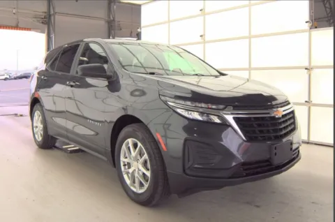 More photos of 2022 Chevrolet Equinox LS at Dream Work Automotive, NC