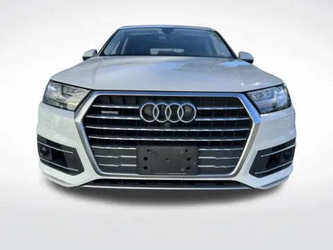 More photos of 2018 Audi Q7 3.0T Prestige at Dream Work Automotive, NC