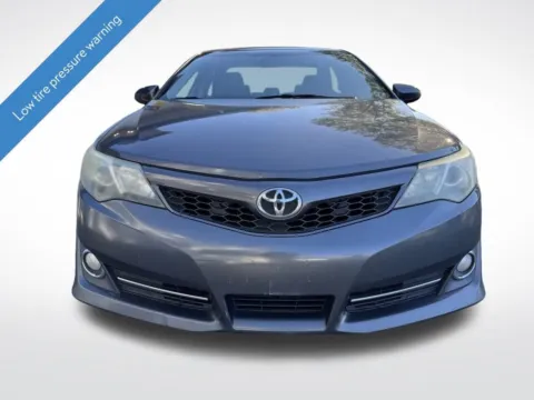 More photos of 2013 Toyota Camry SE at Dream Work Automotive, NC