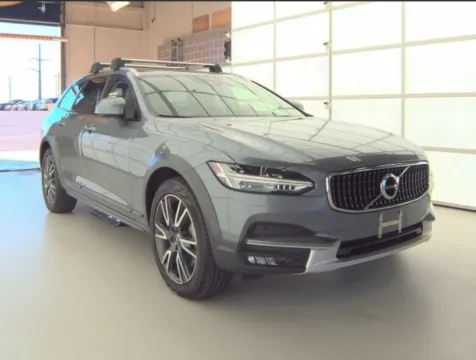 More photos of 2020 Volvo V90 Cross Country T6 AWD at Dream Work Automotive, NC