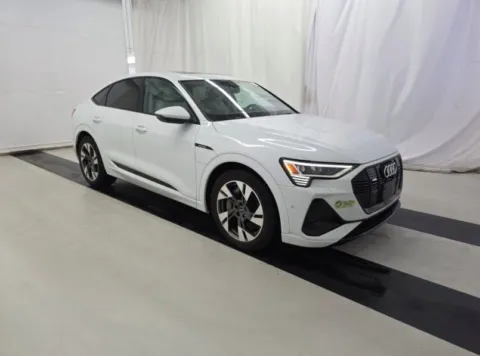 More photos of 2022 Audi e-tron Sportback S line Premium at Dream Work Automotive, NC