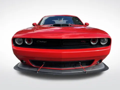 More photos of 2016 Dodge Challenger R/T Scat Pack at Dream Work Automotive, NC