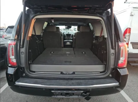 More photos of 2018 GMC Yukon Denali at Dream Work Automotive, NC