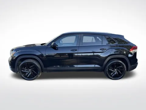 Another view of 2022 Volkswagen Atlas Cross Sport 3.6L V6 SE w/Technology for sale in Charlotte, NC at Dream Work Automotive