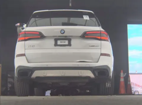 More photos of 2022 BMW X5 sDrive40i at Dream Work Automotive, NC