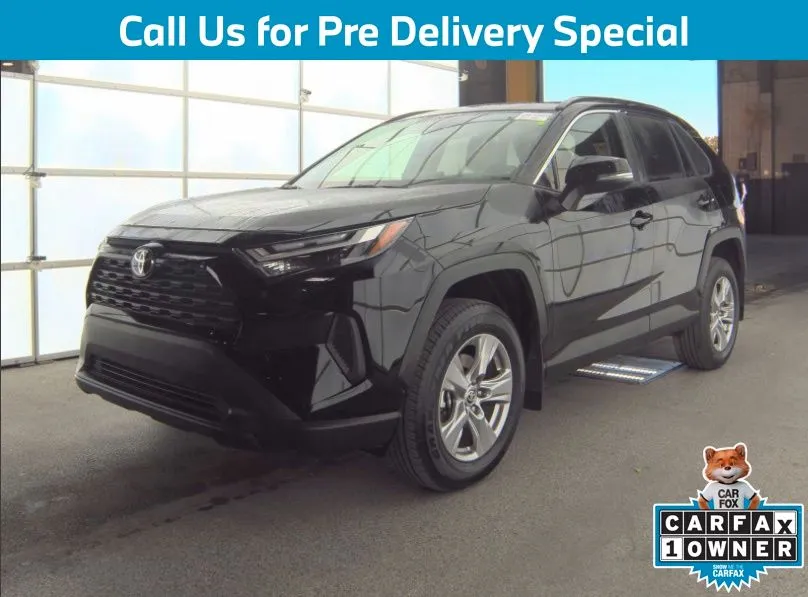 2025 Toyota RAV4 XLE