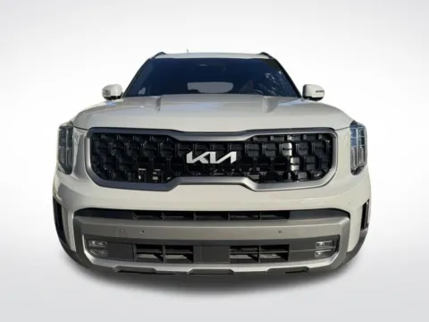 More photos of 2023 Kia Telluride SX X-Pro at Dream Work Automotive, NC