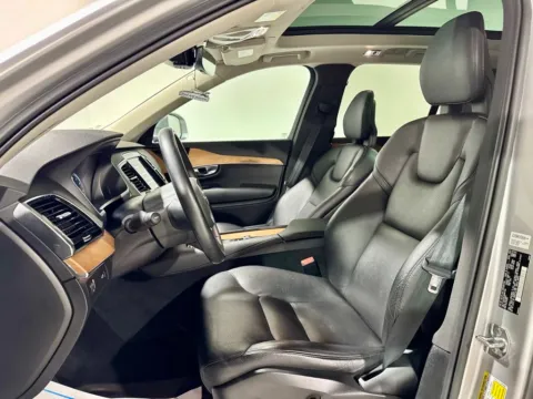 Another view of 2022 Volvo XC90 T6 Momentum for sale in Charlotte, NC at Dream Work Automotive