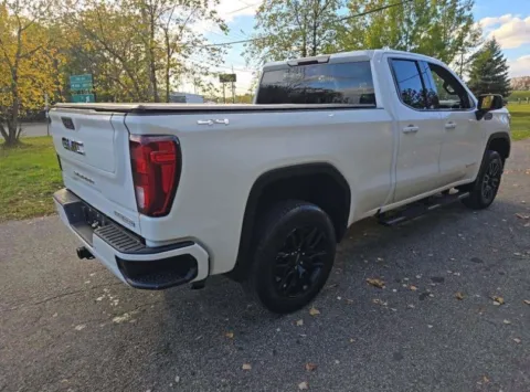 More photos of 2021 GMC Sierra 1500 Elevation at Dream Work Automotive, NC
