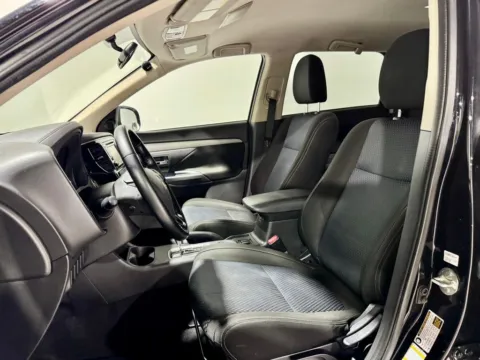 Another view of 2016 Mitsubishi Outlander SE for sale in Charlotte, NC at Dream Work Automotive