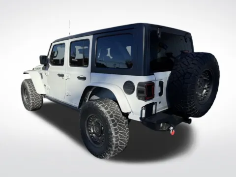 More photos of 2020 Jeep Wrangler Unlimited Rubicon at Dream Work Automotive, NC