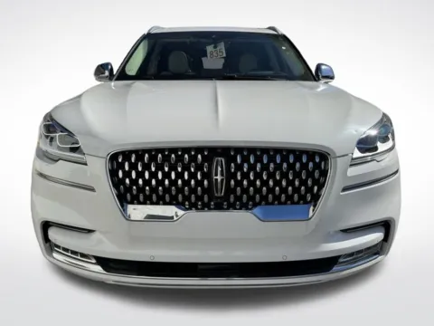 More photos of 2021 Lincoln Aviator Black Label at Dream Work Automotive, NC