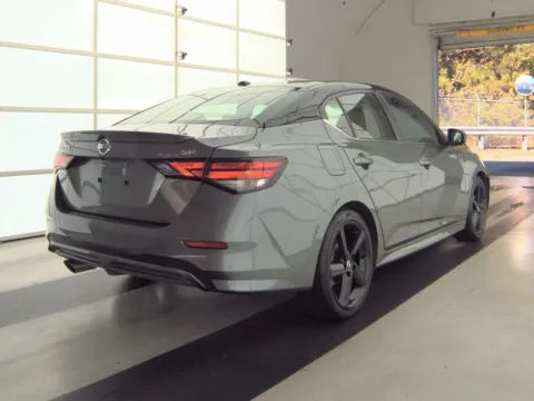 Photos of 2022 NISSAN SENTRA SR LOWEST PRICE AROUND for sale in Columbus, OH at Auto Palace