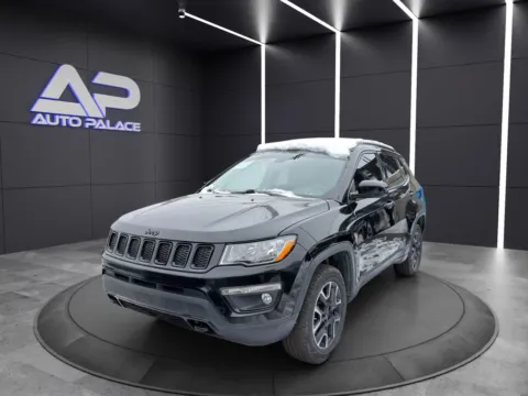Black 2019 JEEP COMPASS SPORT KBB VALUE 14K WOW for sale in Columbus, OH