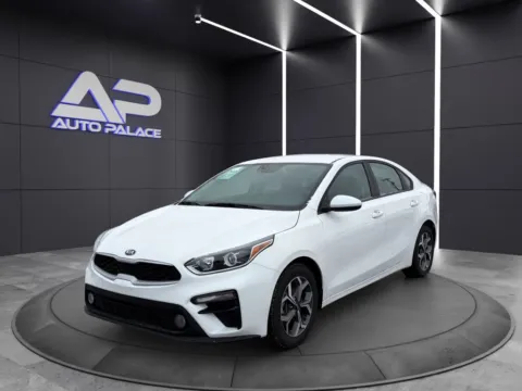 White 2021 KIA FORTE LXS KBB VALUE $15,500 WOW for sale in Columbus, OH