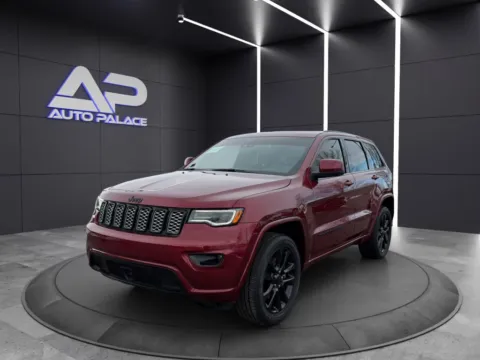 Red 2021 JEEP GRAND CHEROKEE LAREDO X KBB VALUE 26K WOW for sale in Columbus, OH