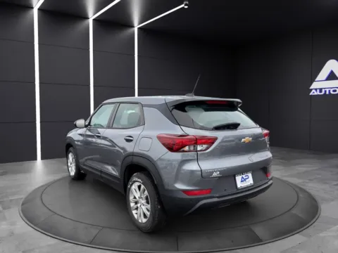 Photos of 2021 CHEVROLET TRAILBLAZER LS THE LOWEST PRICE AROUND for sale in Columbus, OH at Auto Palace