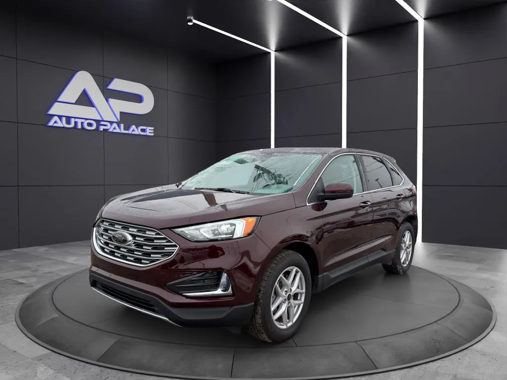 2024 Ford Edge SEL's photo