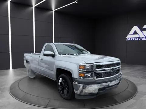 Another view of 2015 CHEVROLET SILVERADO 1500 for sale in Columbus, OH at Auto Palace
