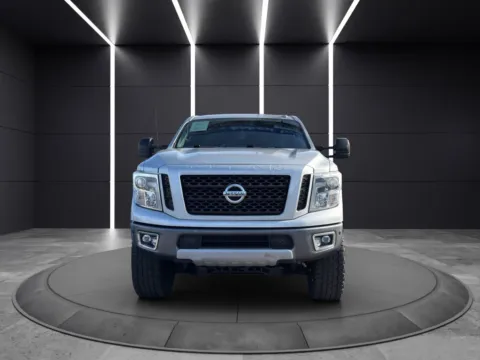 Silver 2018 NISSAN TITAN XD SL for sale in Columbus, OH