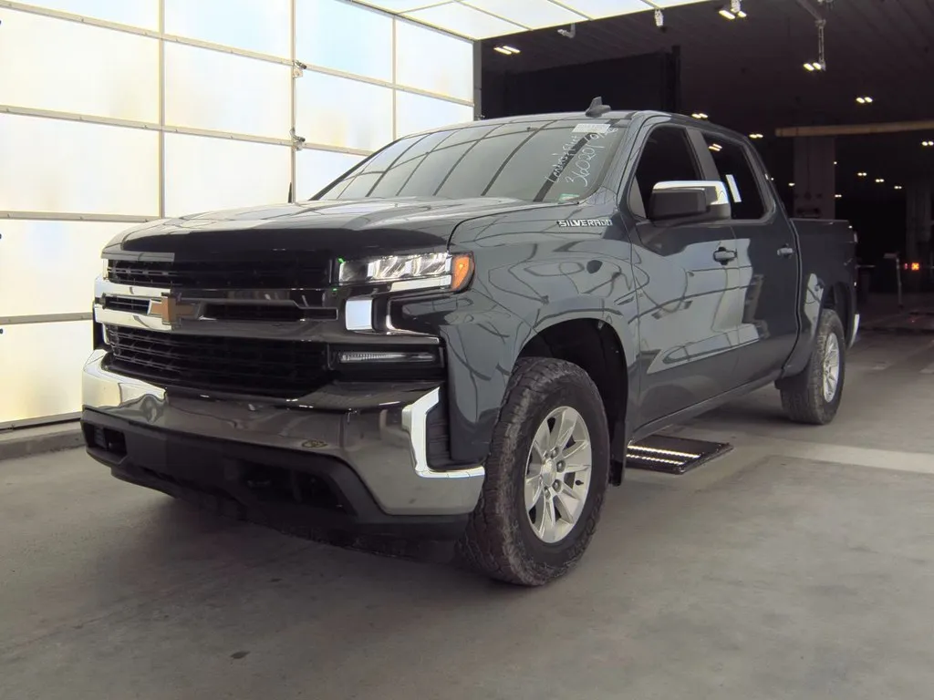 Gray 2019 CHEVROLET SILVERADO 1500 LT for sale in Columbus, OH
