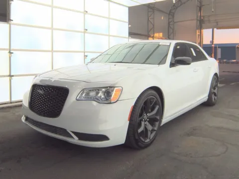 White 2023 CHRYSLER 300 TOURING for sale in Columbus, OH