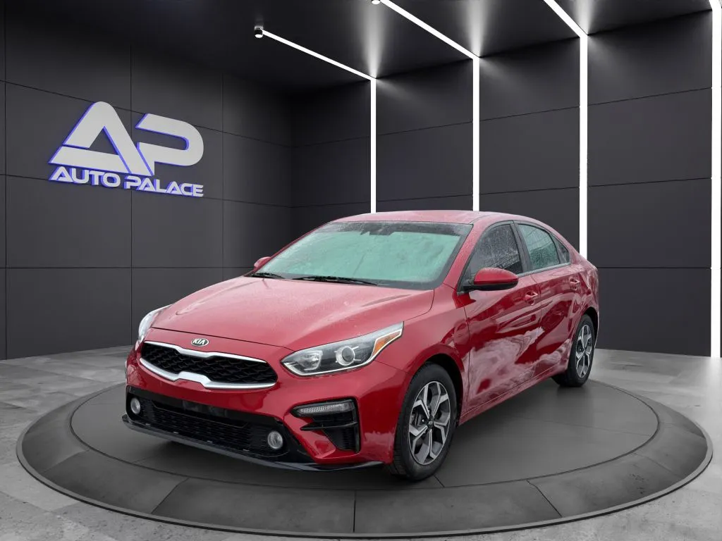 Red 2021 KIA FORTE FE for sale in Columbus, OH